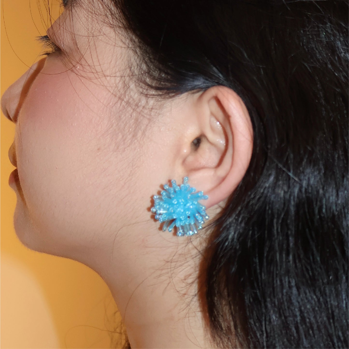 SNBC Puffy Ball Ear Clips (a pair)