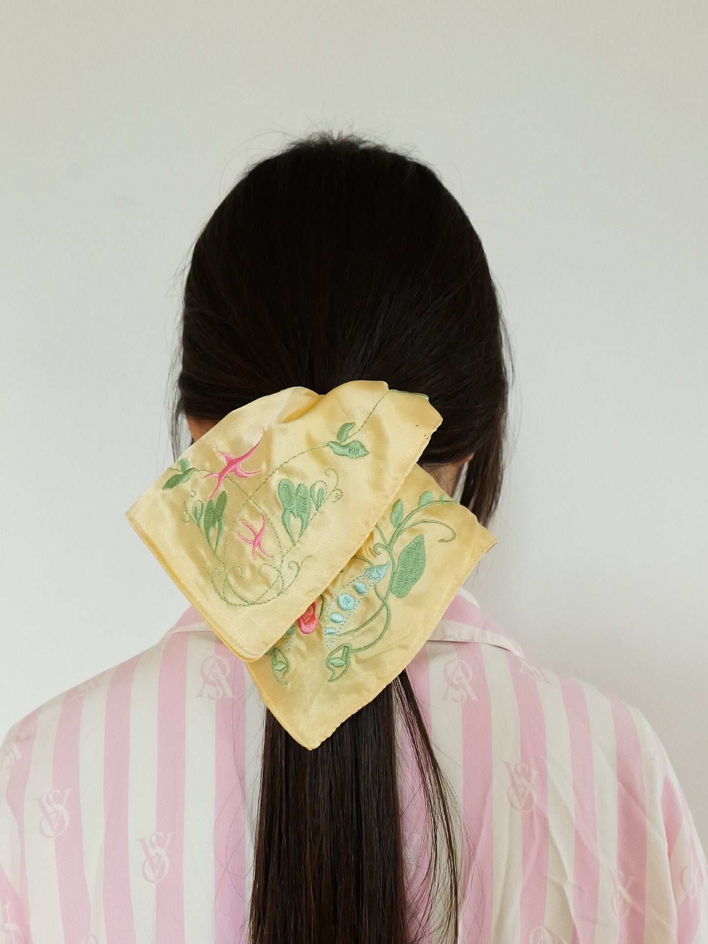 Within Without Pea Tip Pattern Satin Hair Tie