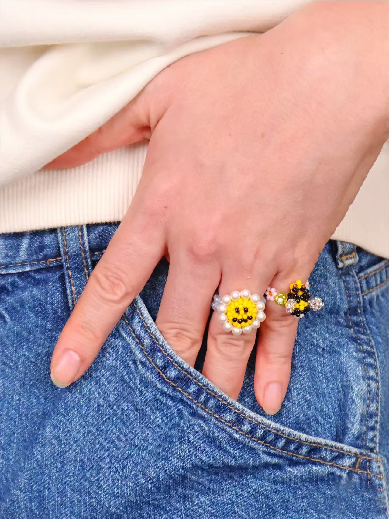 SNBC Smiley Daisy Ring