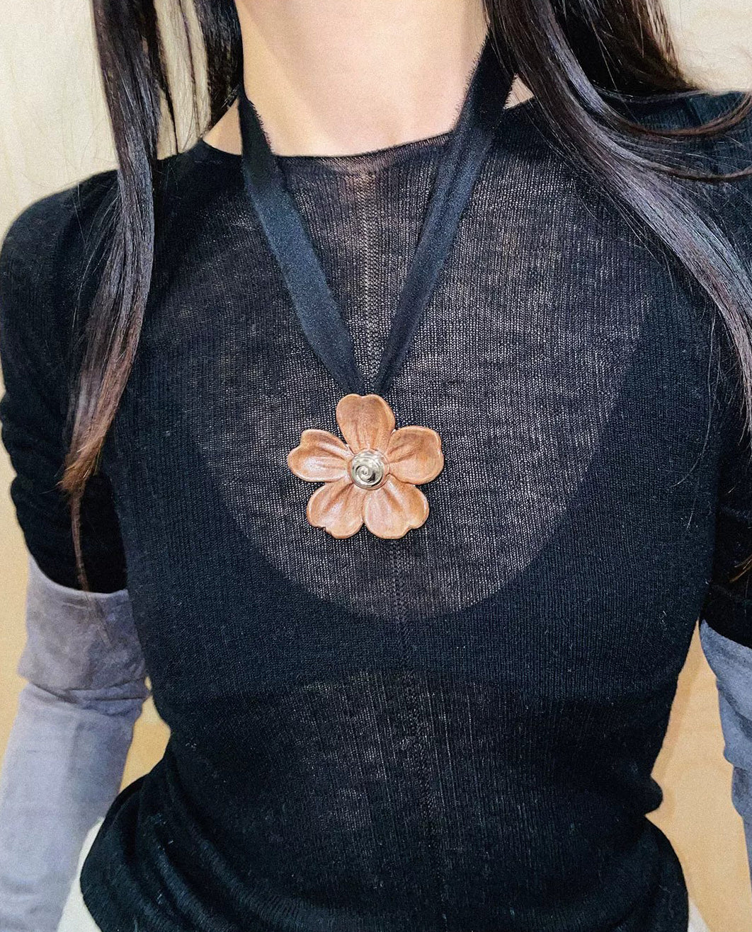 USELESS OBJECTS Wood Bloom Wooden Flower Ribbon Large Necklace