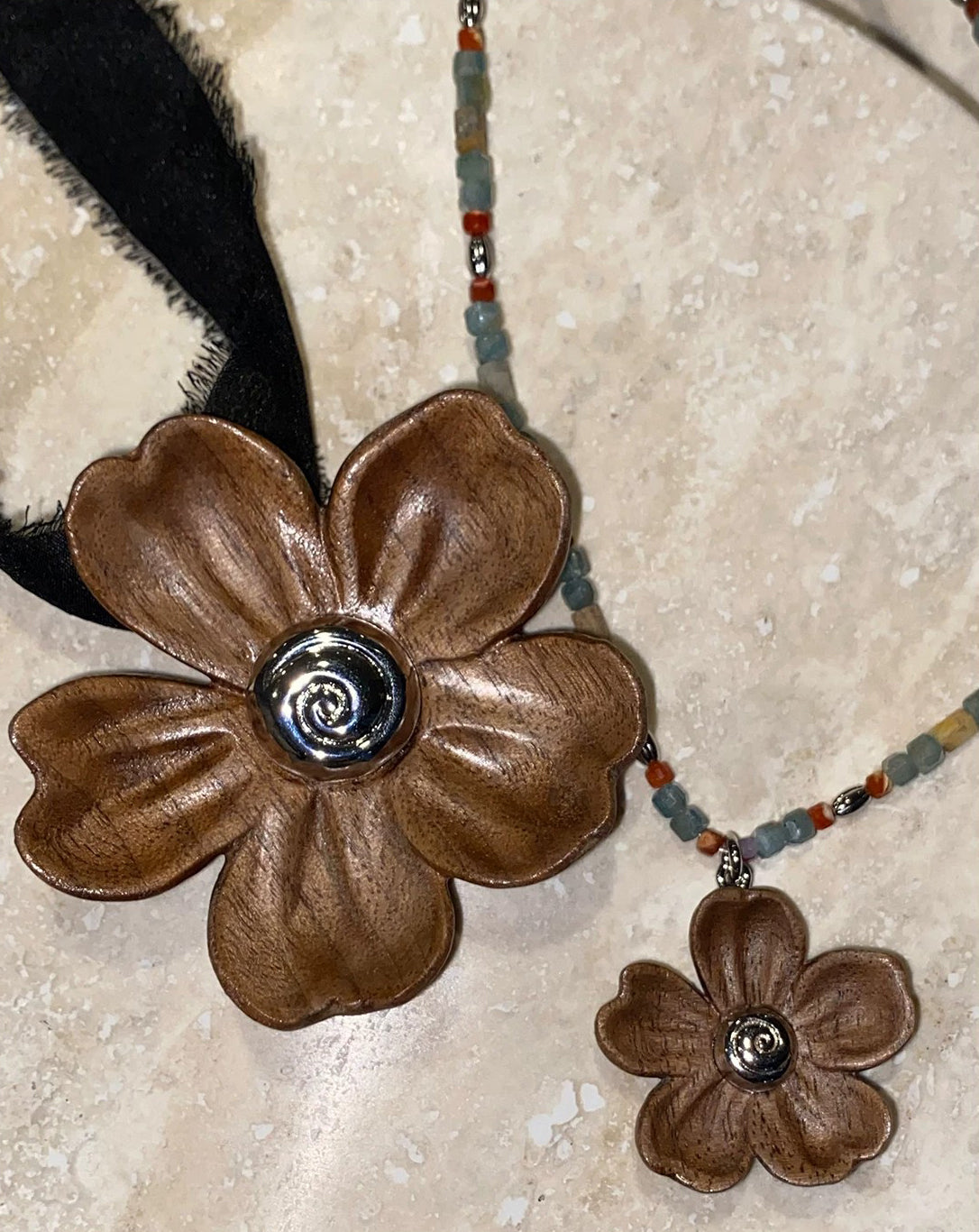 USELESS OBJECTS Wood Bloom Wooden Flower Beaded Necklace
