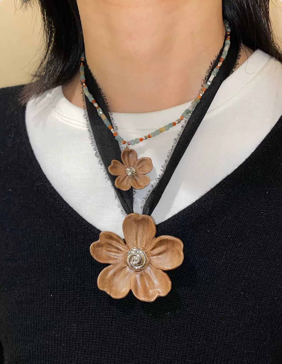 USELESS OBJECTS Wood Bloom Wooden Flower Beaded Necklace