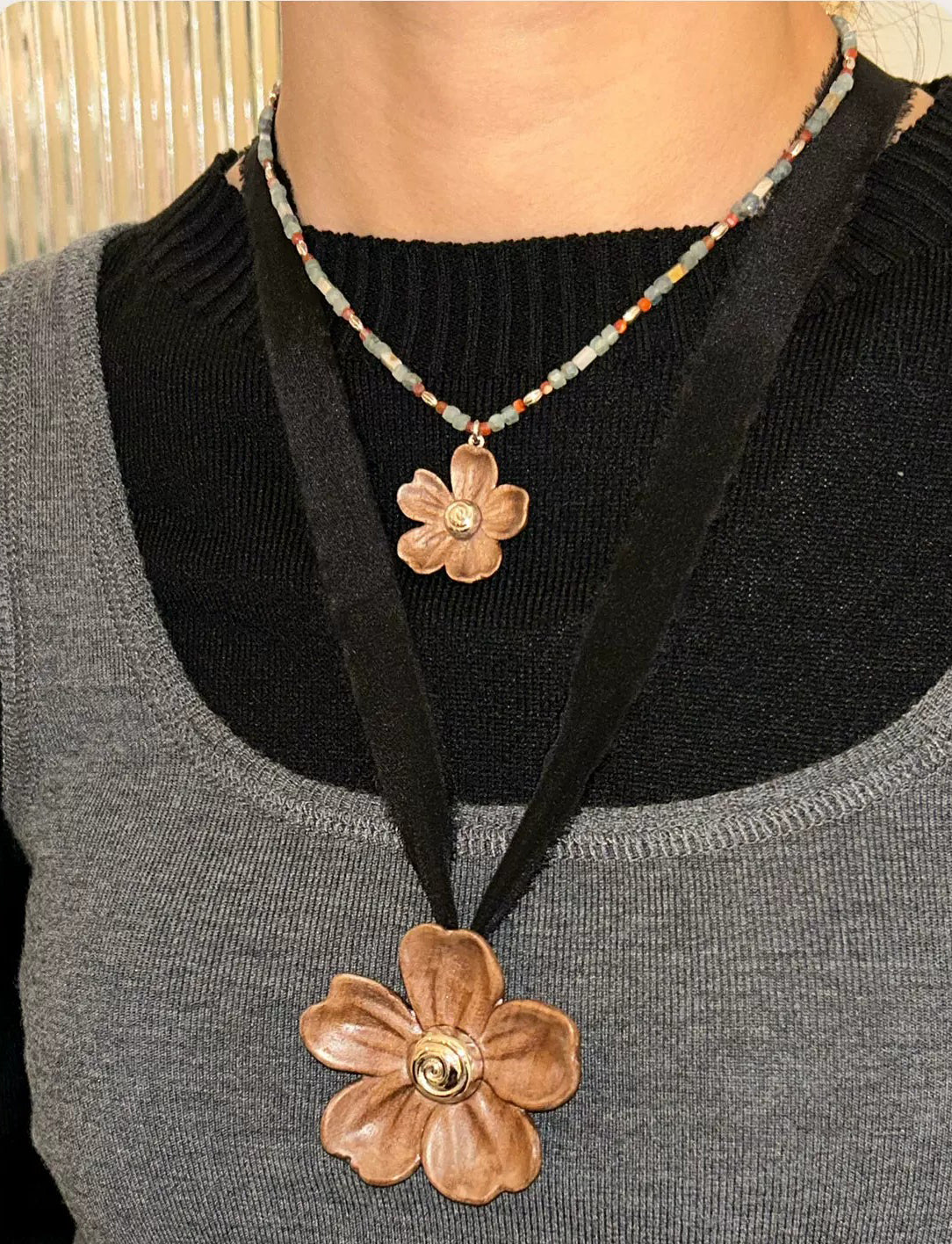 USELESS OBJECTS Wood Bloom Wooden Flower Ribbon Large Necklace
