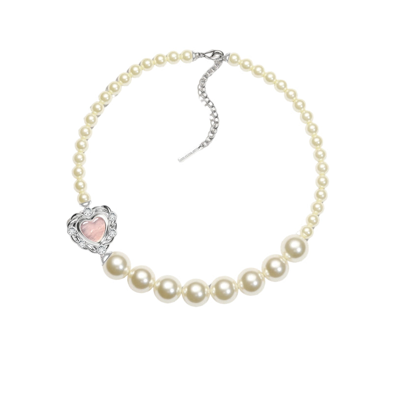 USELESS OBJECTS Uheart Large Pearl Necklace with Heart
